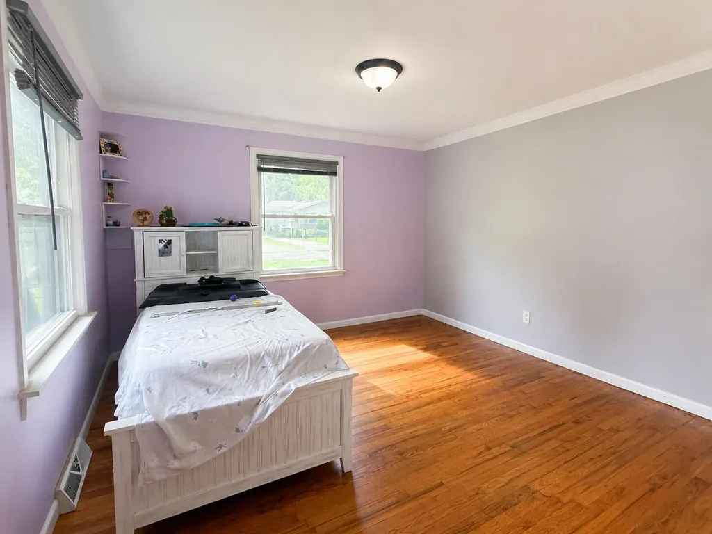 39294 Ormsby Street Clinton Charter Township MI 48036