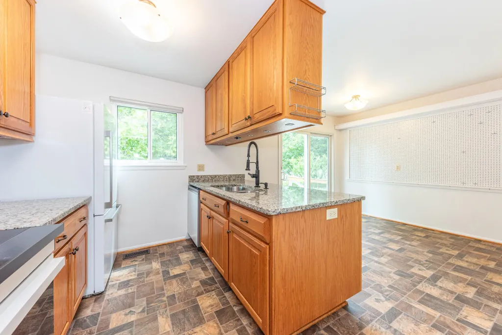 640 Dellwood Drive Ann Arbor City MI 48103
