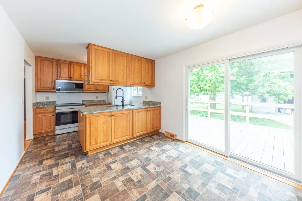 640 Dellwood Drive Ann Arbor City MI 48103
