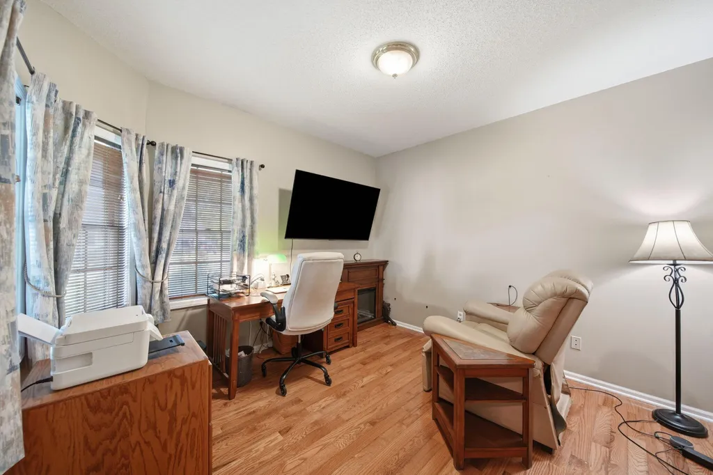 260 O'brian Drive Milan City MI 48160