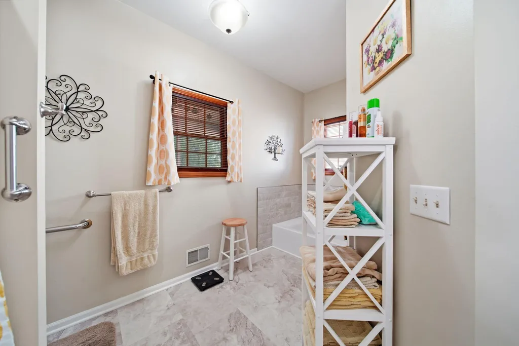 260 O'brian Drive Milan City MI 48160