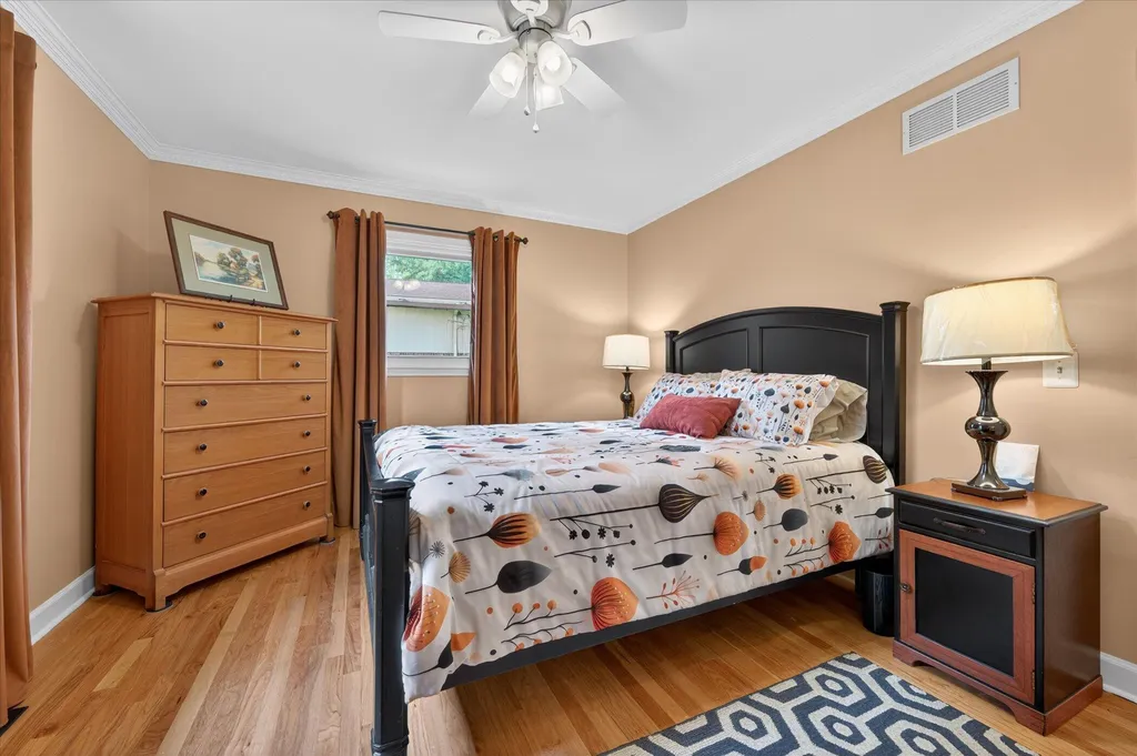 2801 N Tipsico Lake Road Hartland Township MI 48353