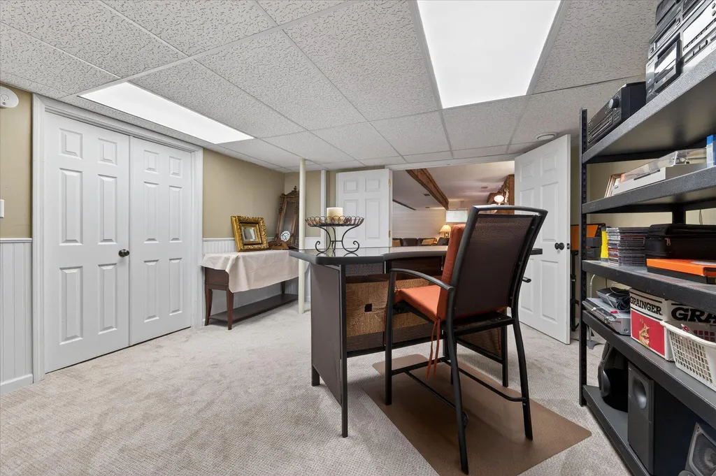 2801 N Tipsico Lake Road Hartland Township MI 48353
