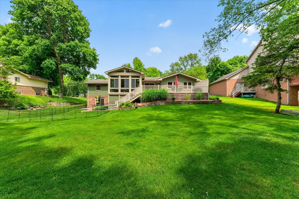 2801 N Tipsico Lake Road Hartland Township MI 48353