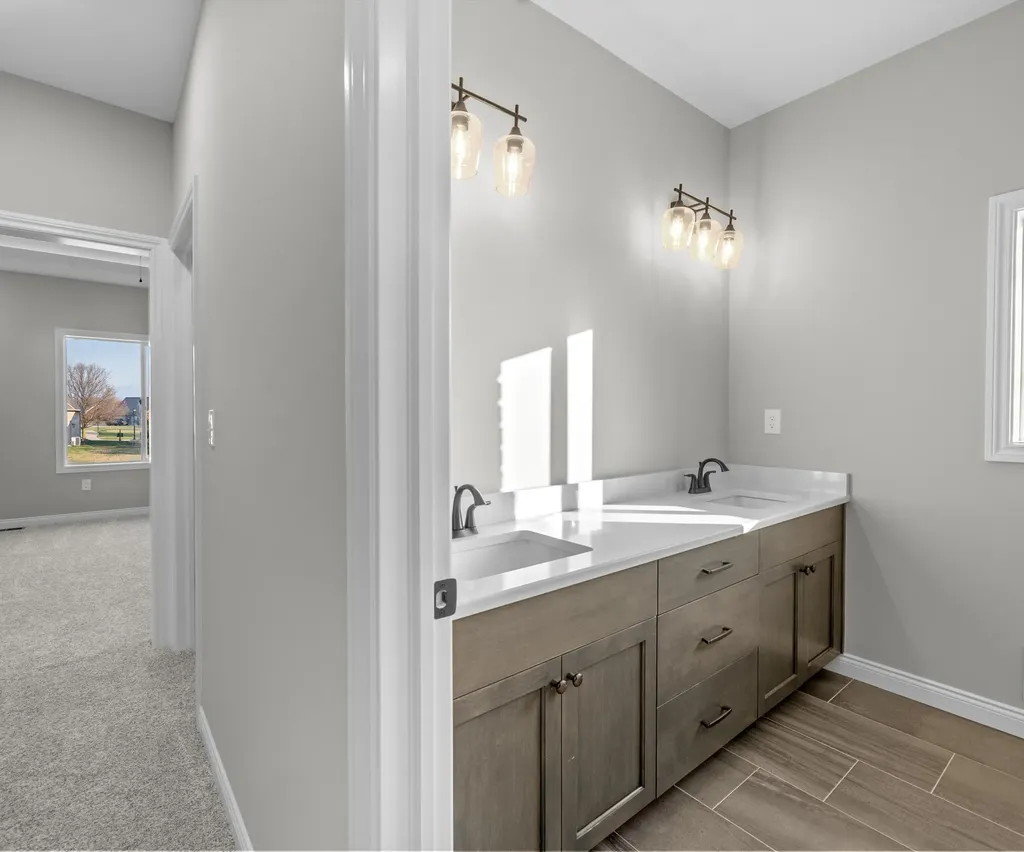 8561 Cobblestone Drive Berlin Charter Township MI 48166