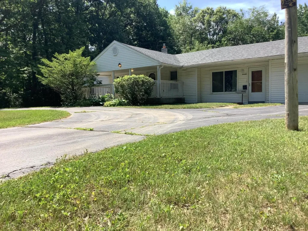 44481 Dunn Road Belleville City MI 48111