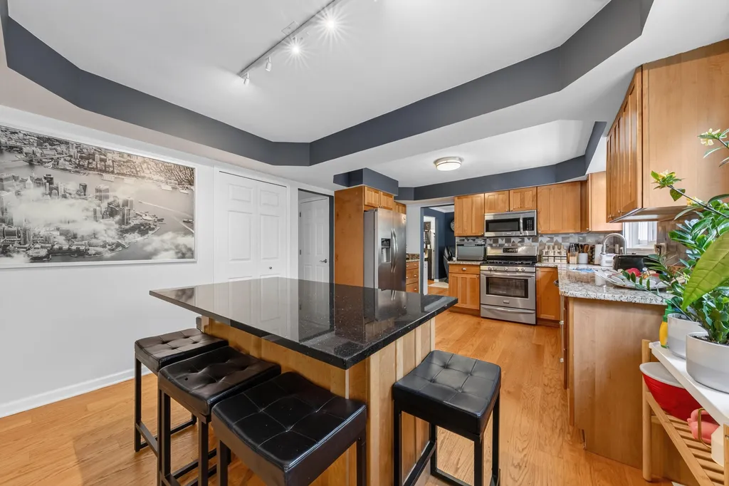 7568 Sussex Drive Canton Charter Township MI 48187