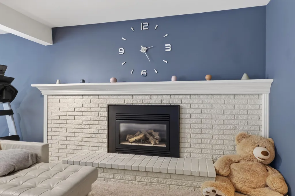 7568 Sussex Drive Canton Charter Township MI 48187