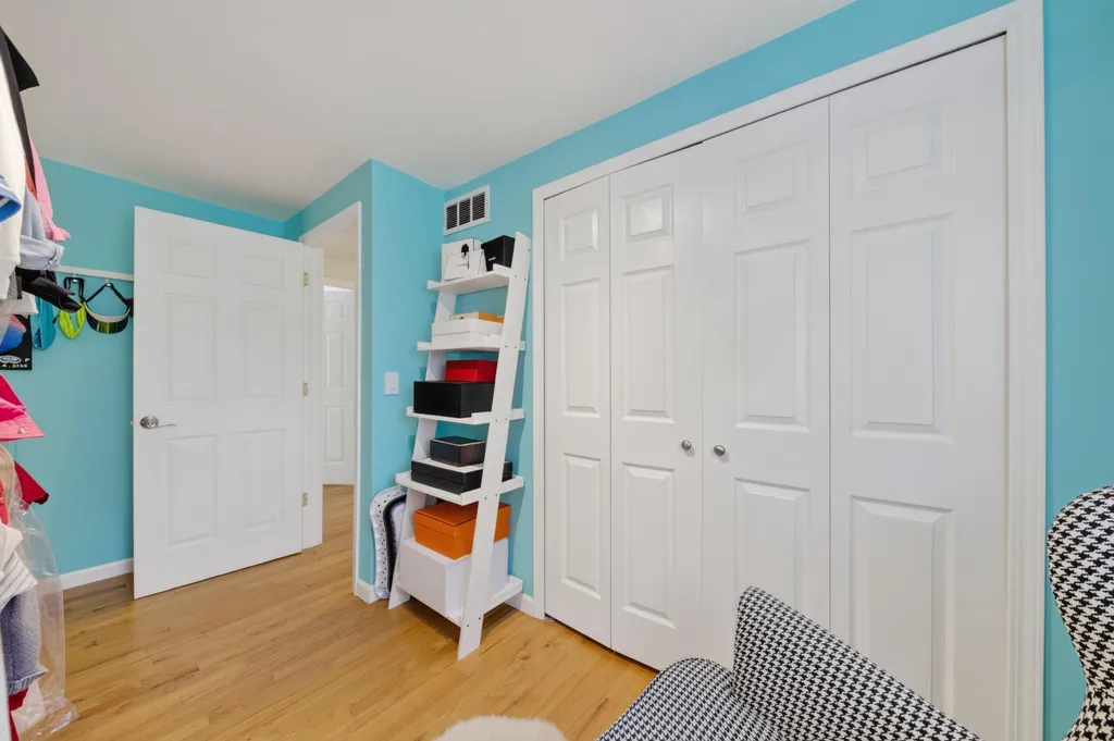 7568 Sussex Drive Canton Charter Township MI 48187
