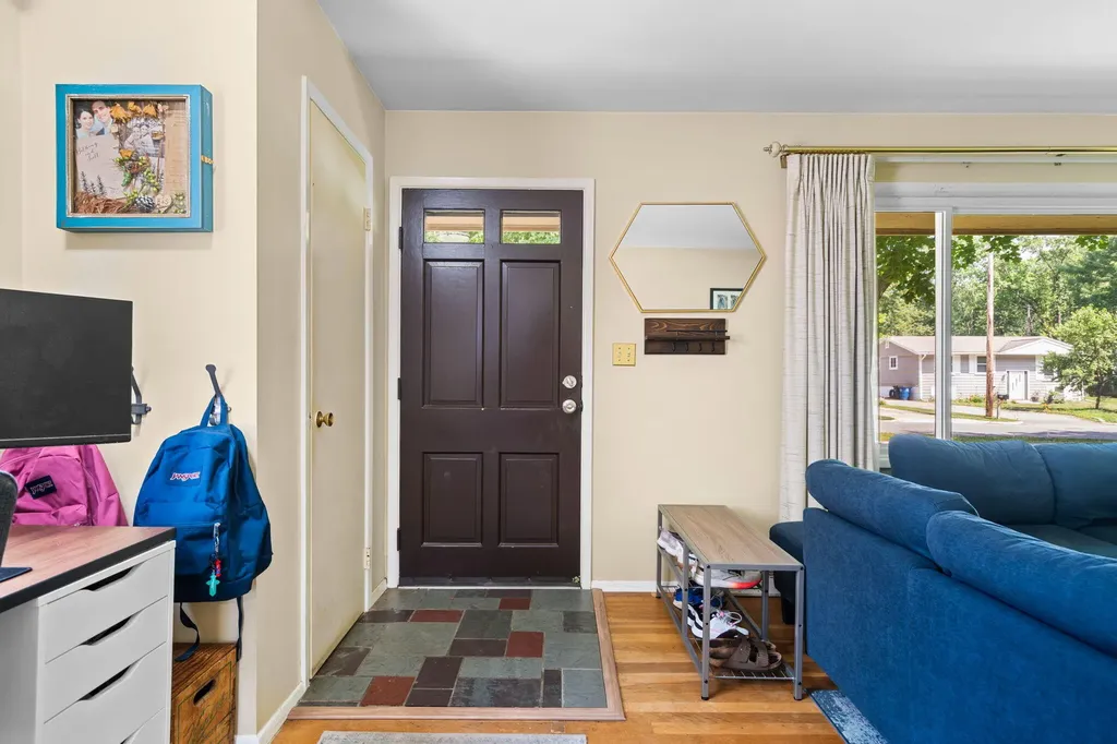 284 Highlake Avenue Ann Arbor City MI 48103