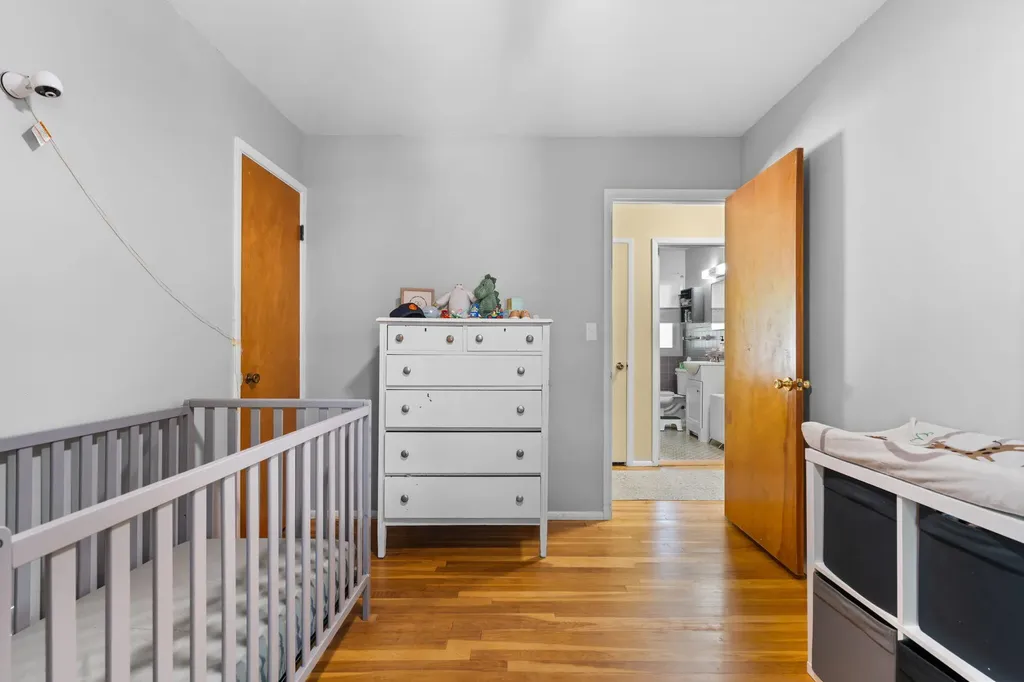 284 Highlake Avenue Ann Arbor City MI 48103