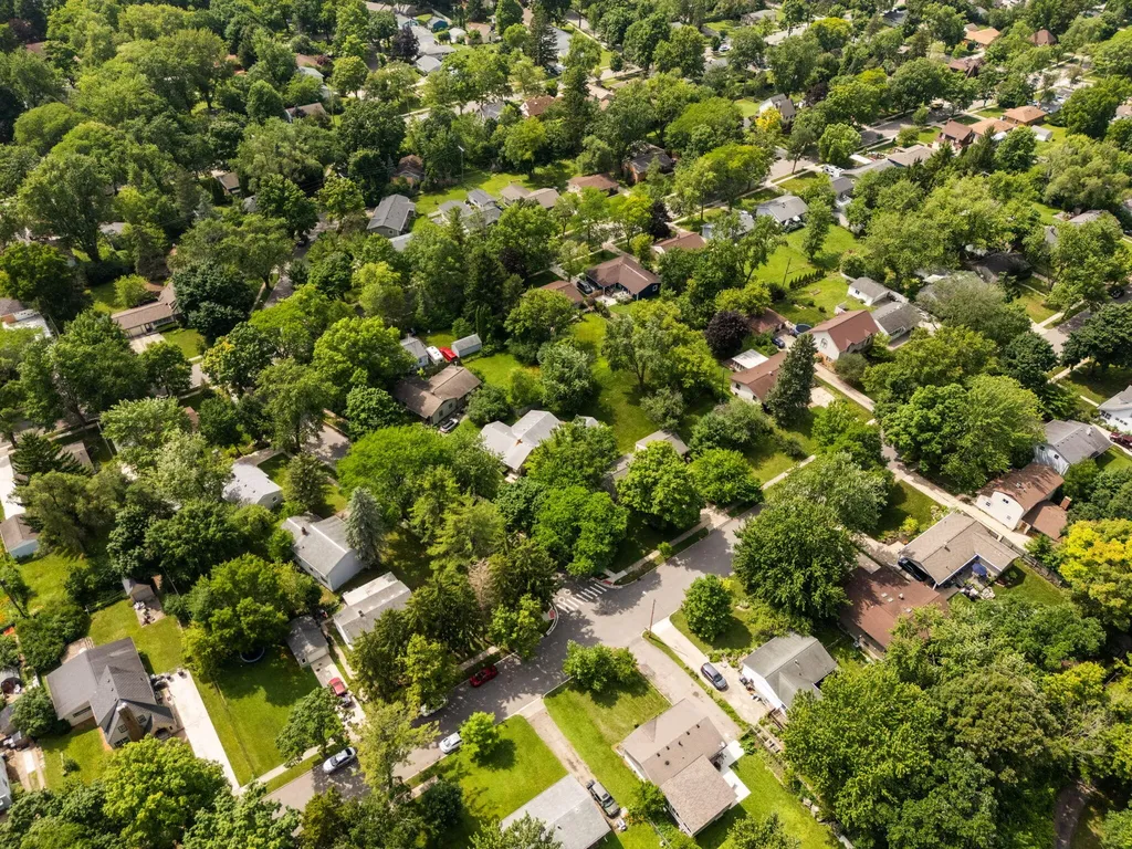 284 Highlake Avenue Ann Arbor City MI 48103