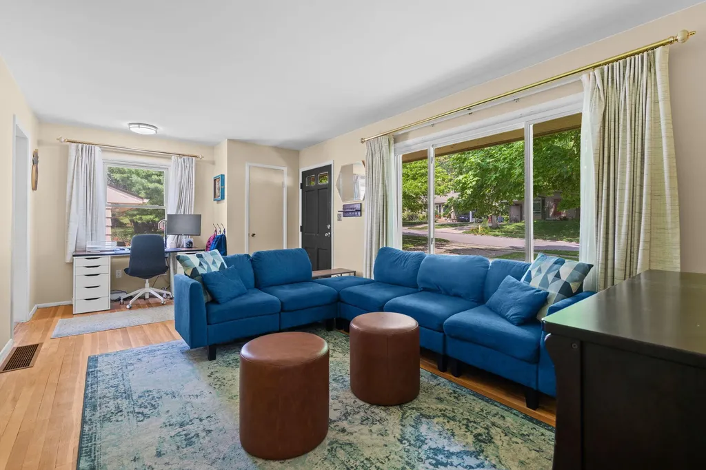 284 Highlake Avenue Ann Arbor City MI 48103