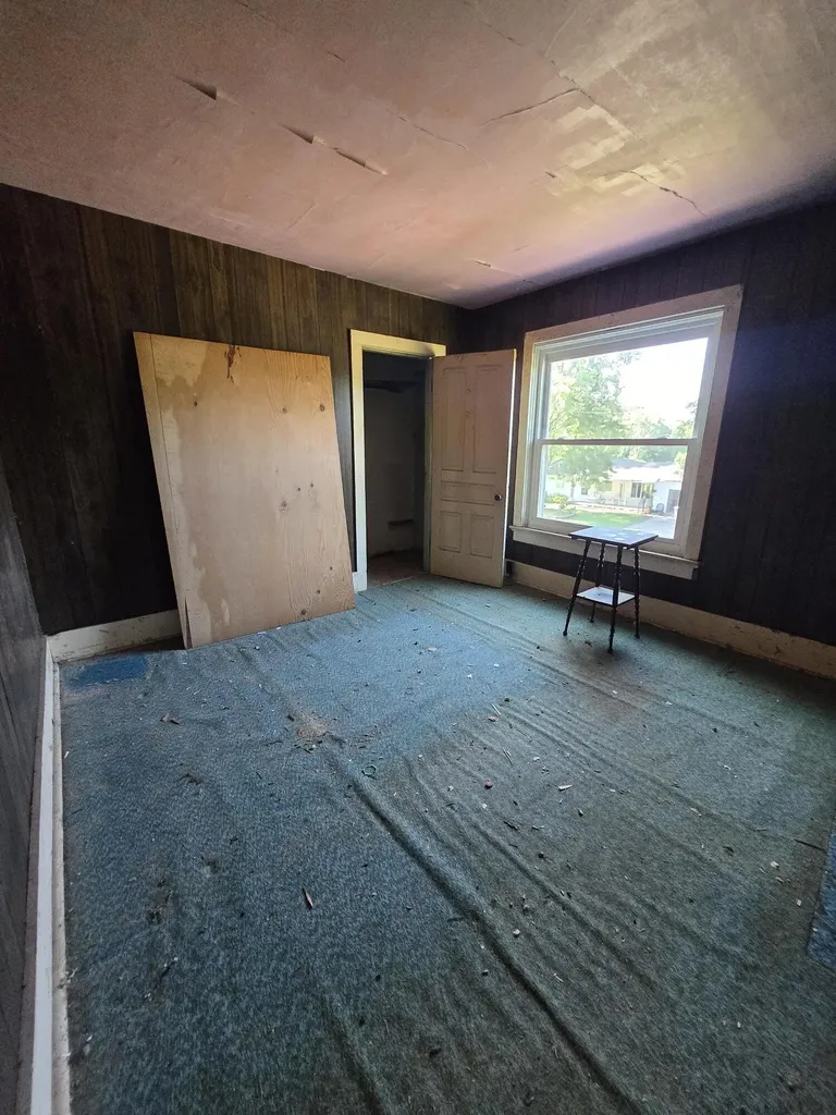 312 W 7th Henrietta Township MI 49259