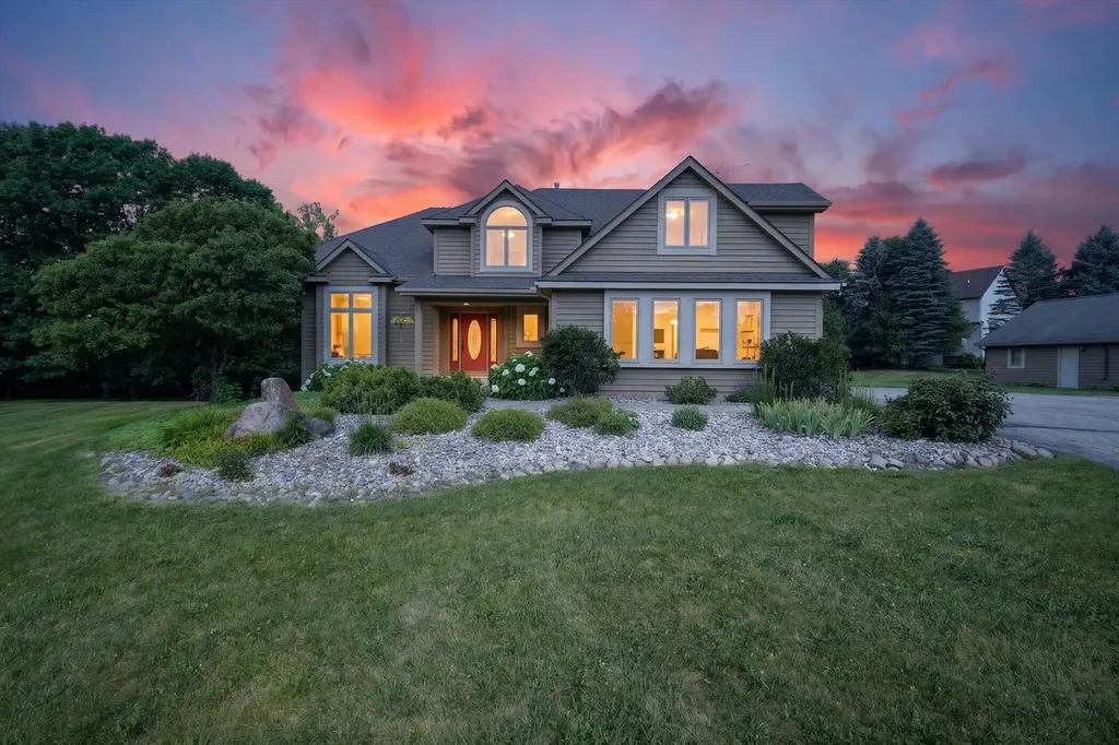 9236 Stoneyfield Court Dexter Township MI 48130