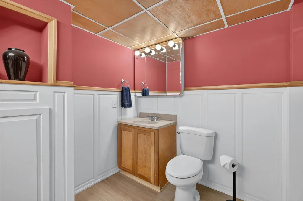 9236 Stoneyfield Court Dexter Township MI 48130