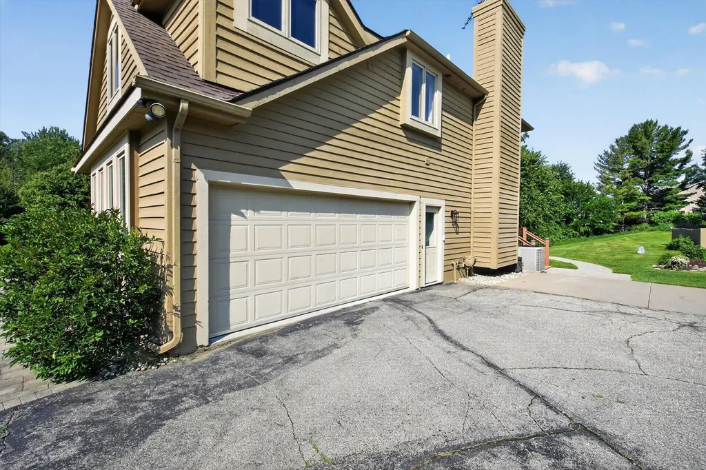 9236 Stoneyfield Court Dexter Township MI 48130
