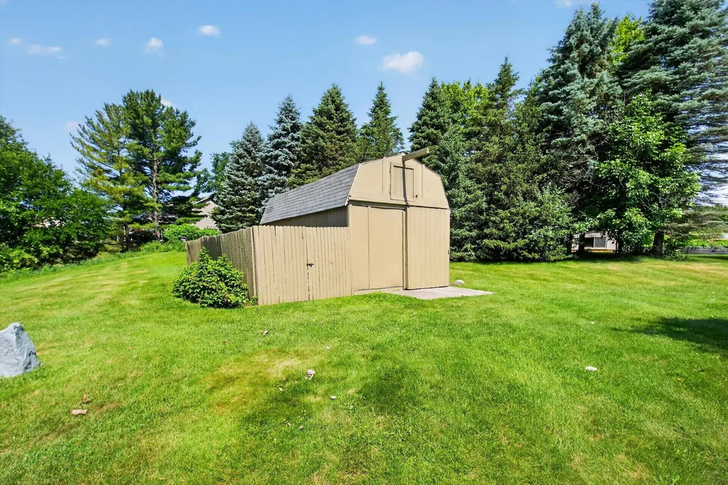 9236 Stoneyfield Court Dexter Township MI 48130