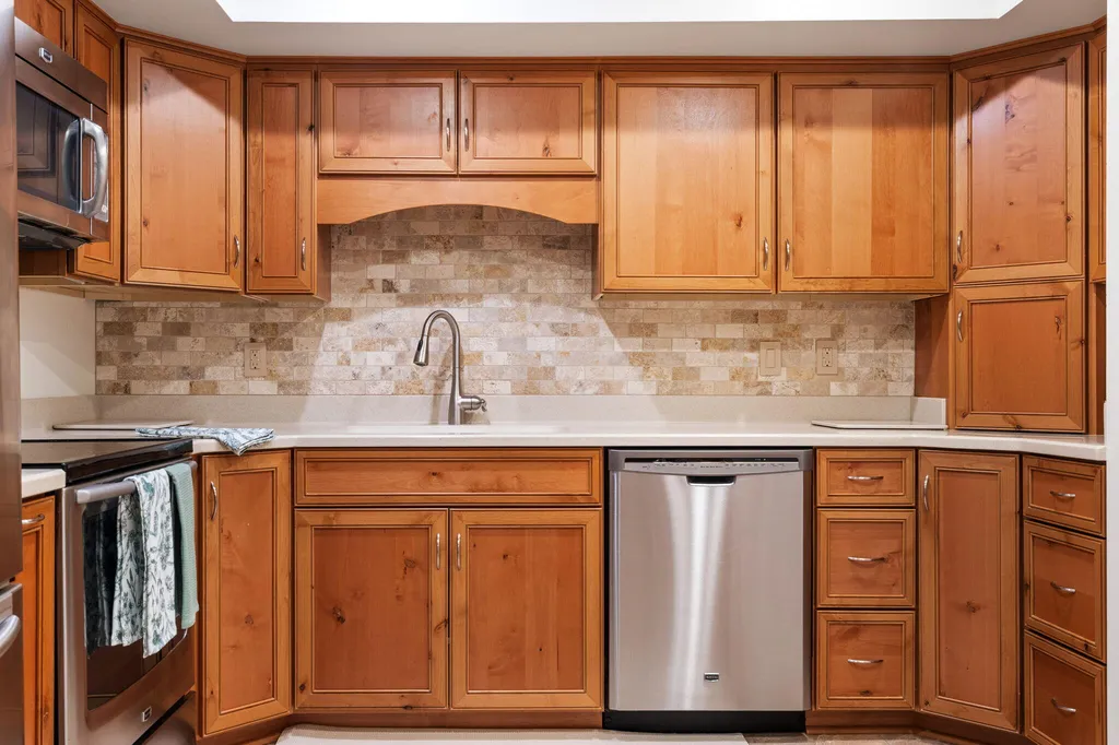 2115 Nature Cove Court Ann Arbor City MI 48104
