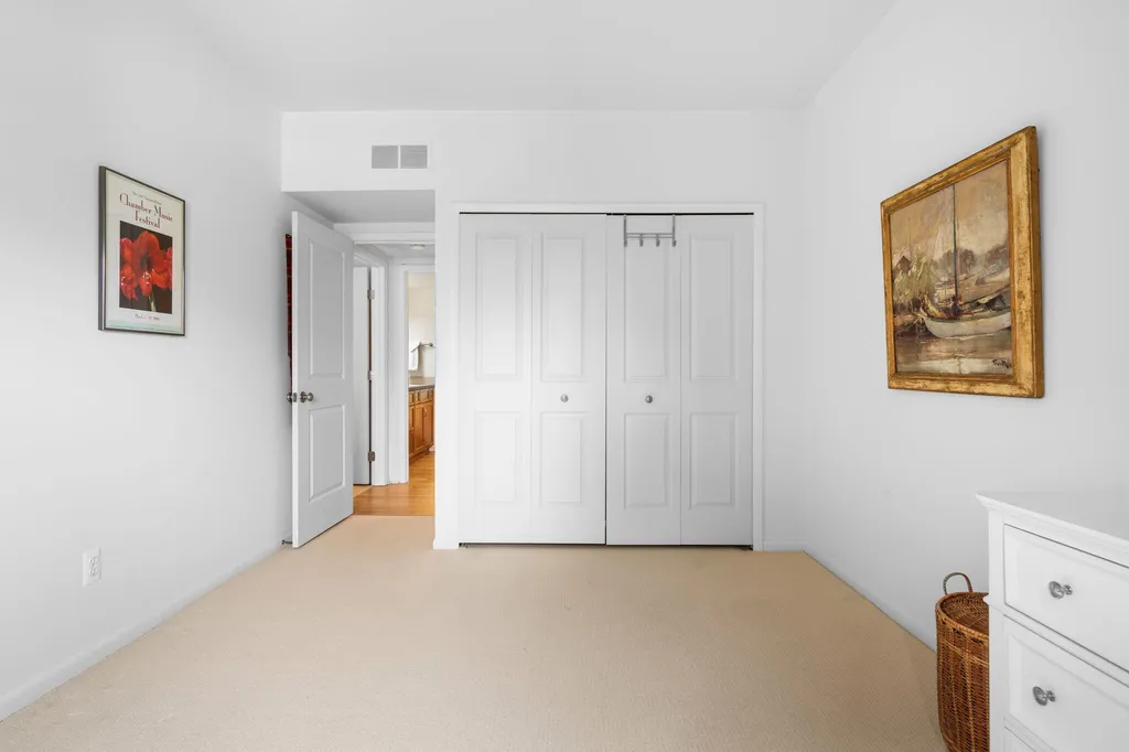 2115 Nature Cove Court Ann Arbor City MI 48104