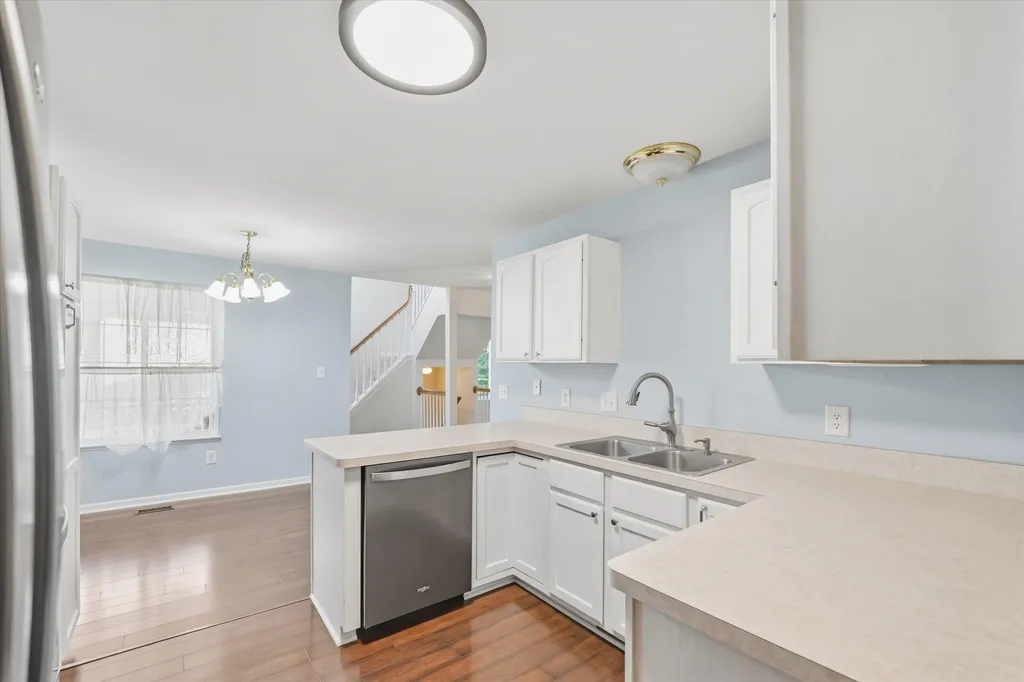 2598 Woodcliff Trail Hartland Township MI 48353