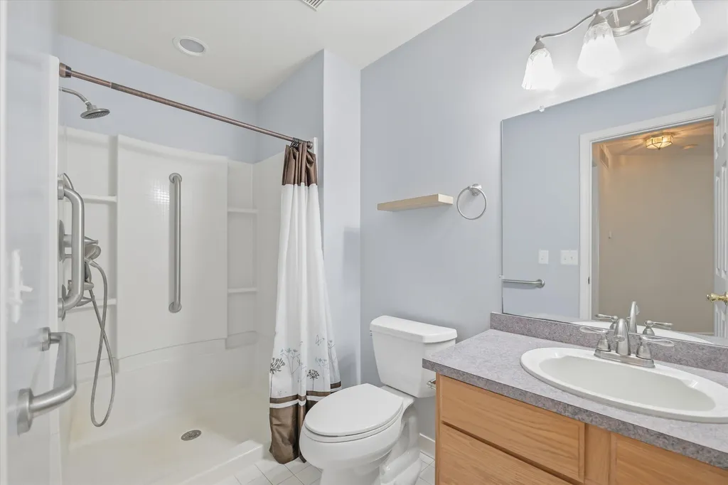 2598 Woodcliff Trail Hartland Township MI 48353