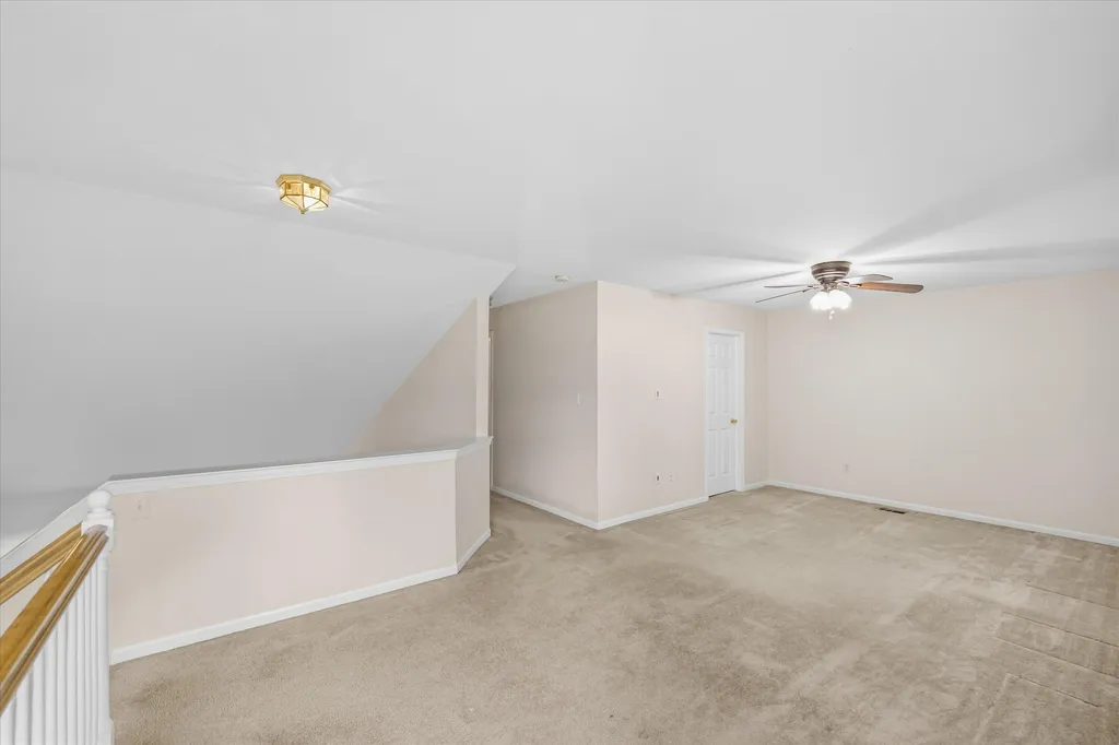 2598 Woodcliff Trail Hartland Township MI 48353