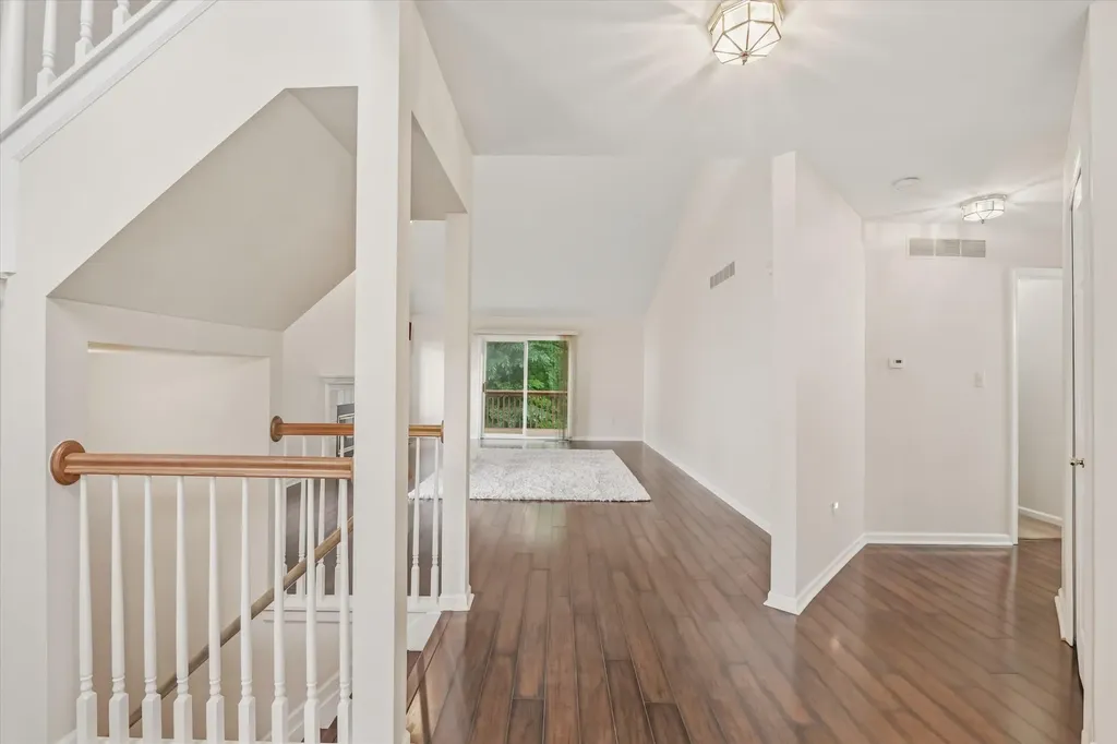 2598 Woodcliff Trail Hartland Township MI 48353