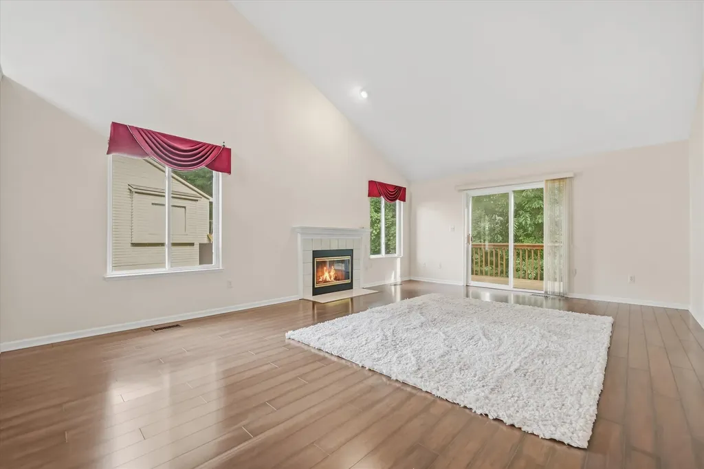 2598 Woodcliff Trail Hartland Township MI 48353