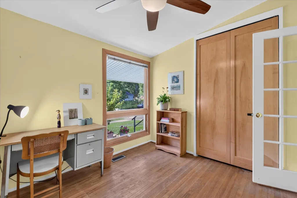 2710 Hampshire Road Ann Arbor City MI 48104