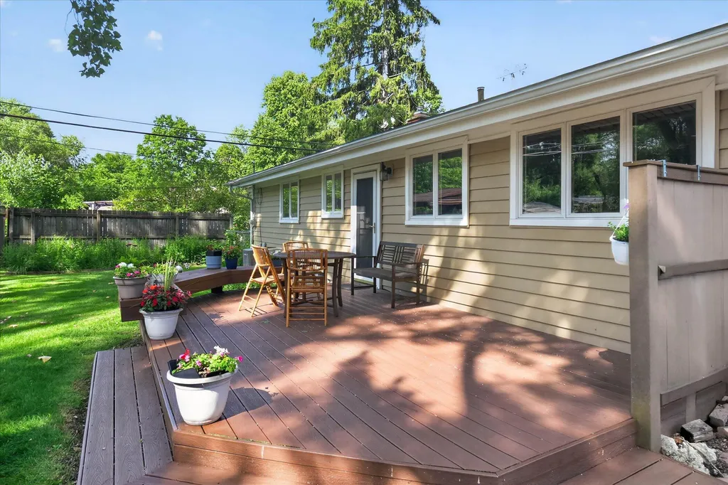 2710 Hampshire Road Ann Arbor City MI 48104