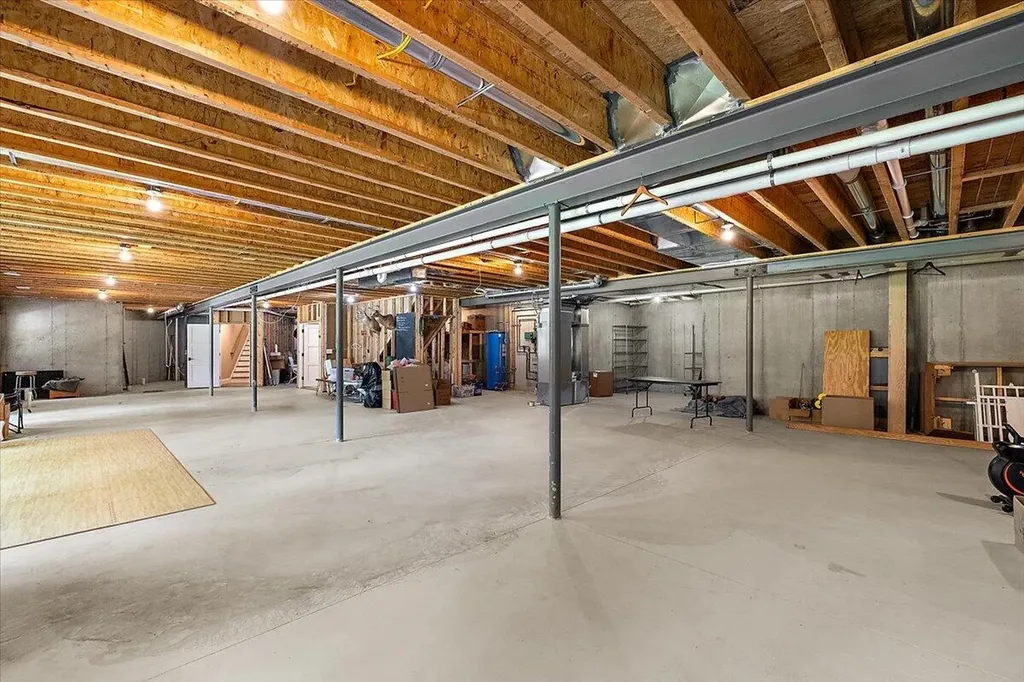 596 S Parker Road Lima Township MI 48103