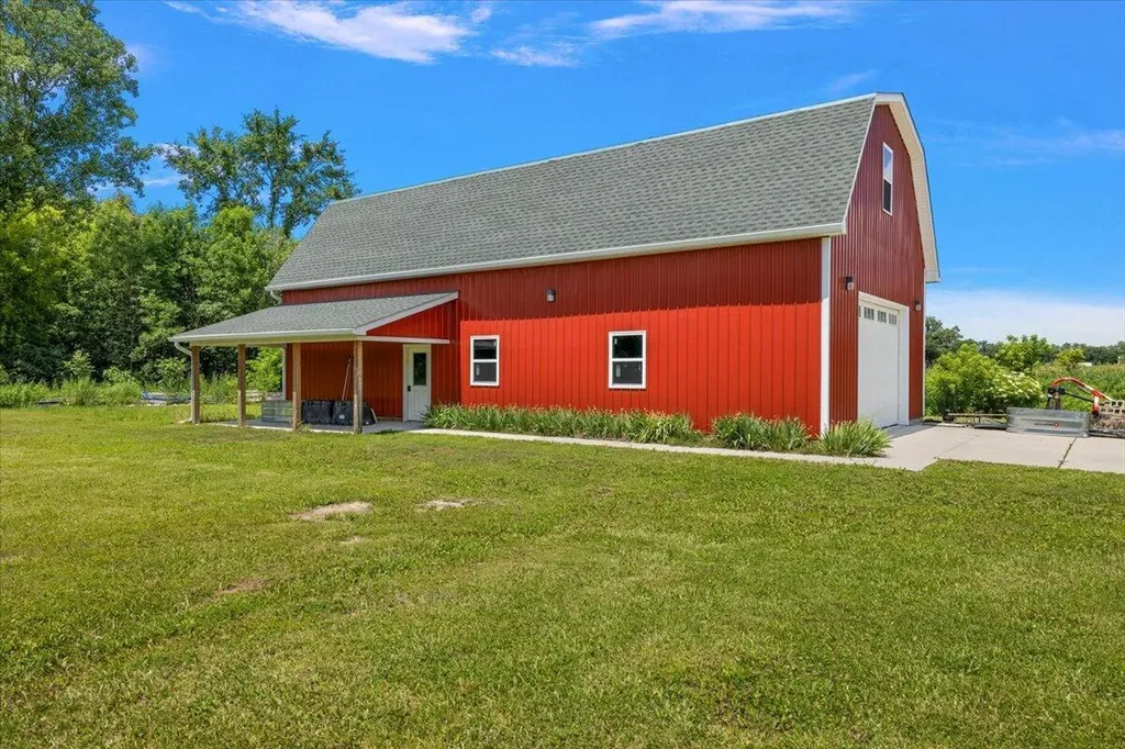 596 S Parker Road Lima Township MI 48103