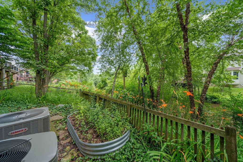 2361 Delaware Drive Ann Arbor City MI 48103