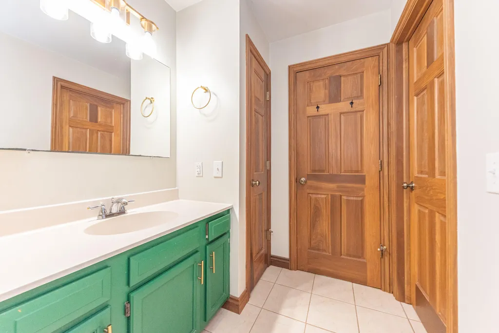 4625 Loveland Road Sylvan Township MI 49240