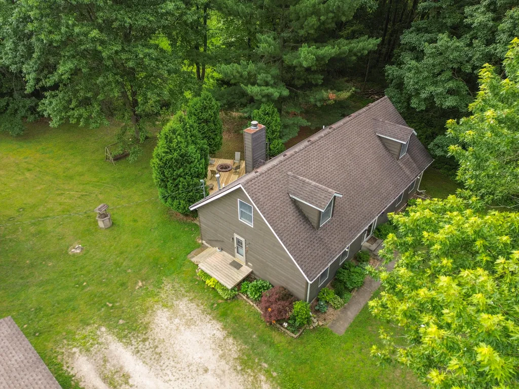 4625 Loveland Road Sylvan Township MI 49240