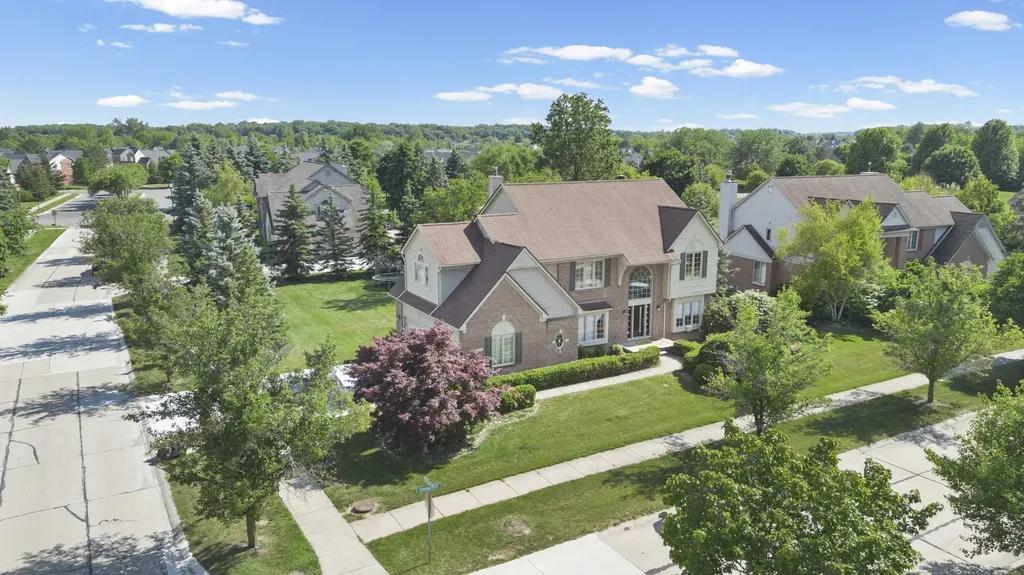 592 Terrace Court Canton Charter Township MI 48188