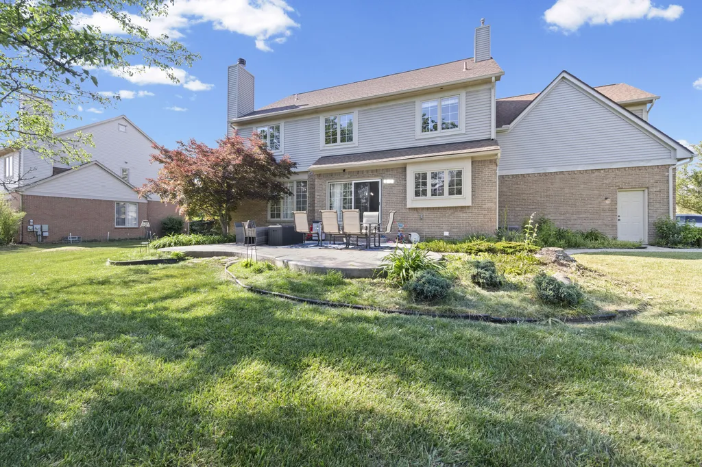592 Terrace Court Canton Charter Township MI 48188