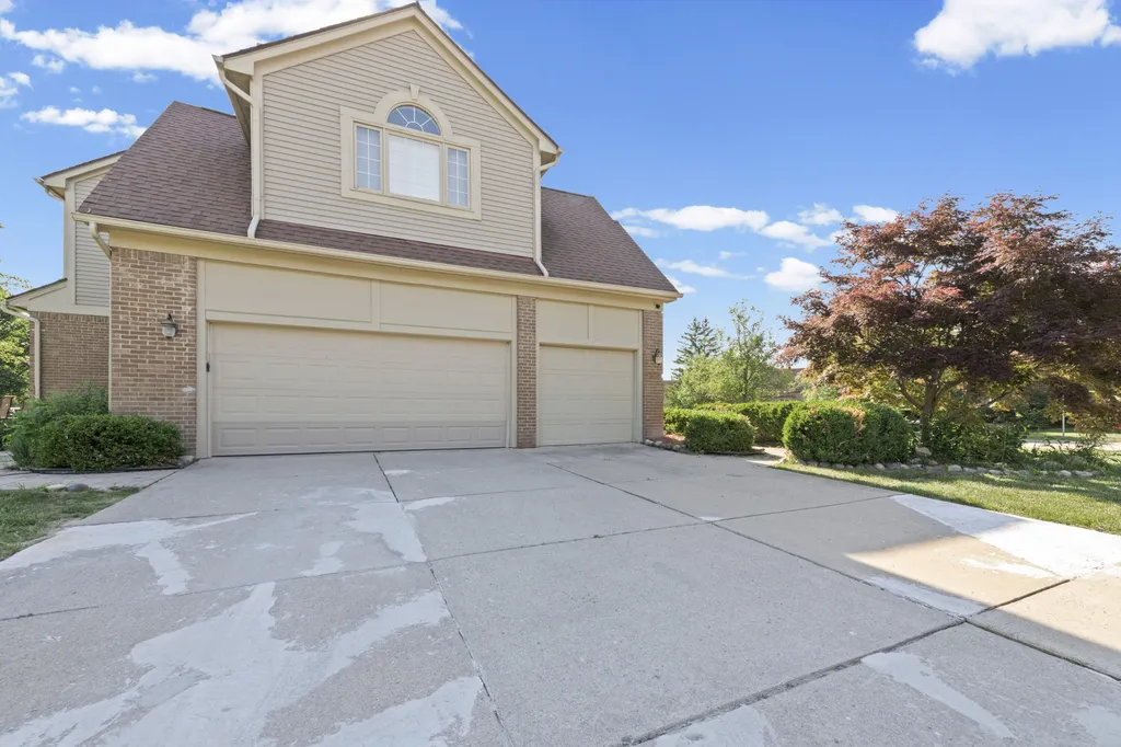 592 Terrace Court Canton Charter Township MI 48188