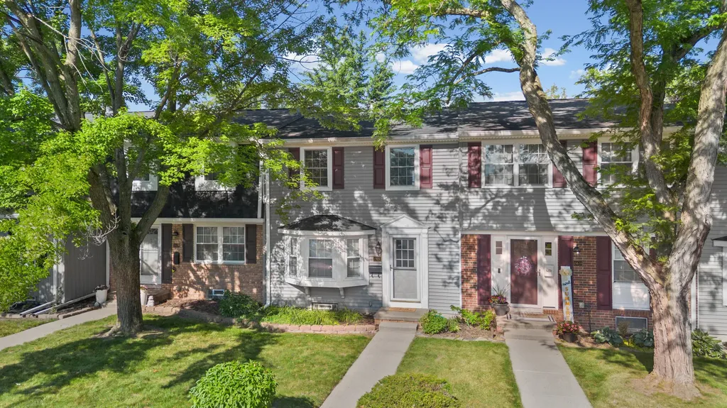 19631 Neptune Court Northville Township MI 48167