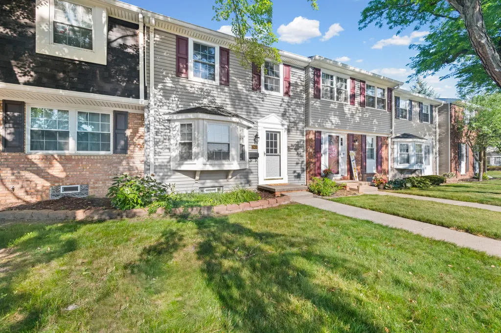 19631 Neptune Court Northville Township MI 48167