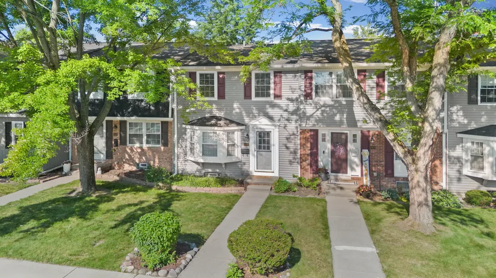 19631 Neptune Court Northville Township MI 48167