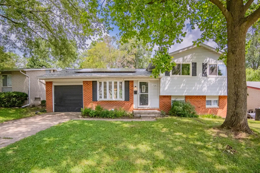 1726 Devon Street Superior Charter Township MI 48198
