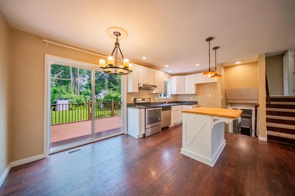 1726 Devon Street Superior Charter Township MI 48198