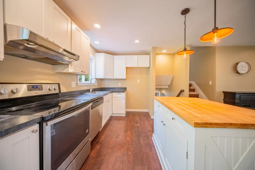 1726 Devon Street Superior Charter Township MI 48198