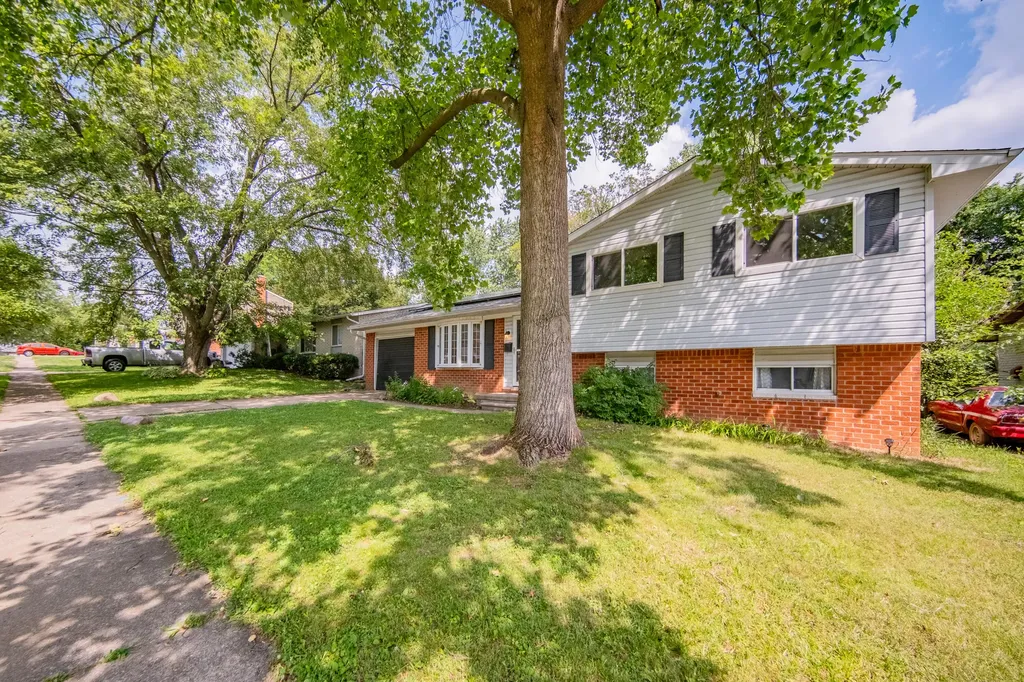1726 Devon Street Superior Charter Township MI 48198