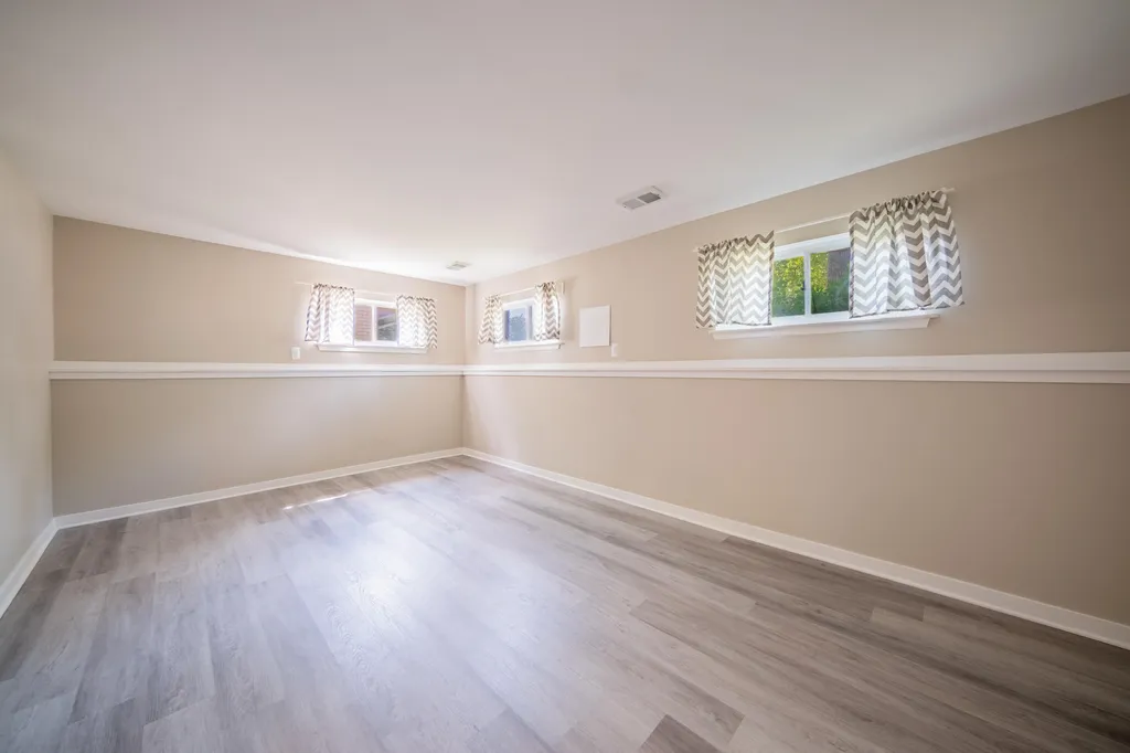 1726 Devon Street Superior Charter Township MI 48198