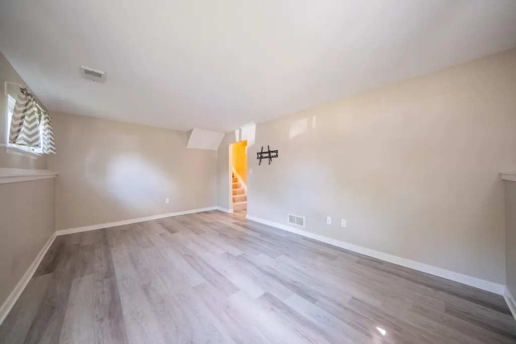 1726 Devon Street Superior Charter Township MI 48198