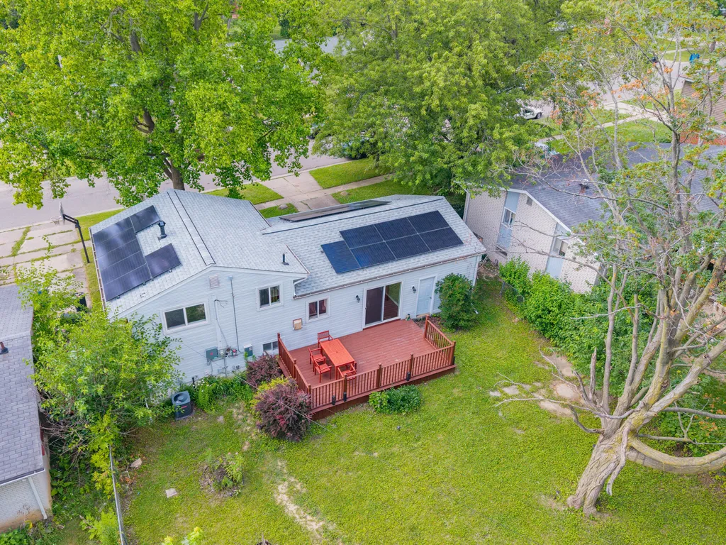 1726 Devon Street Superior Charter Township MI 48198