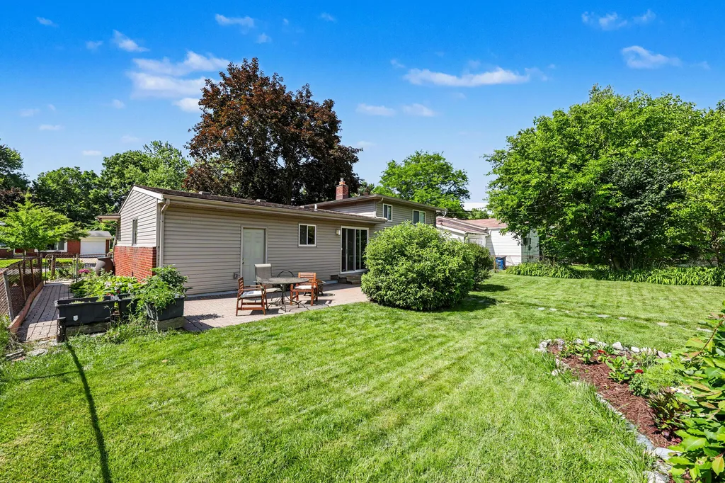 2857 Verle Avenue Ann Arbor City MI 48108